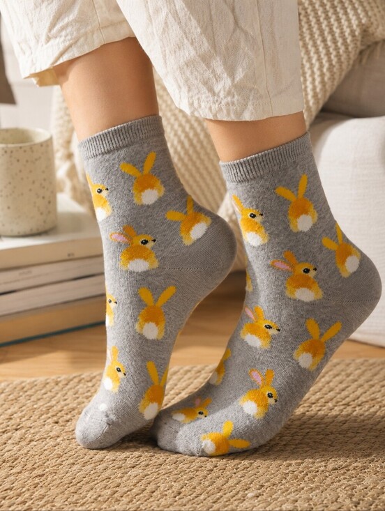 Hotsox Accessories - HOT SOX Bunny Crew Socks NWT Cotton Cute Kawaii Cottagecore Cozy Crew Socks 🐰
